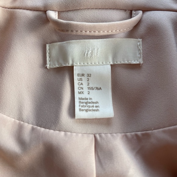 H&M pink suit Jacket - Picture 3 of 3